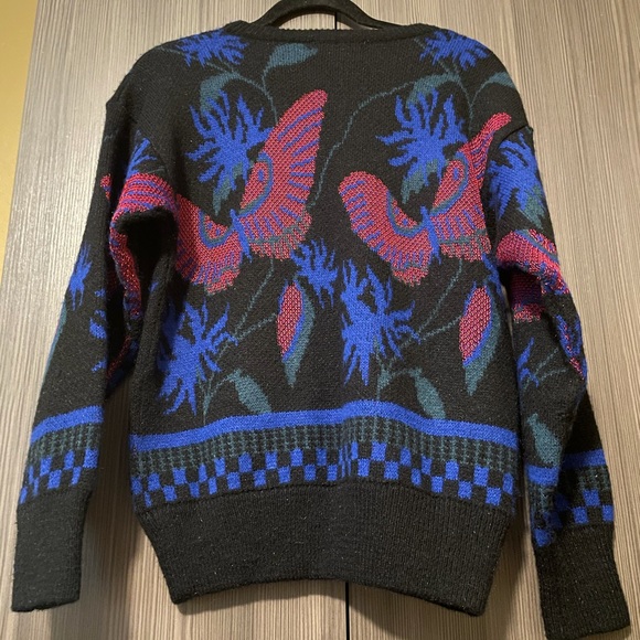 Dolcezza Sweaters - Dolcezza Vintage Sweater Butterfly